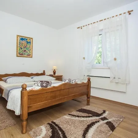 In With Terrace, Air Conditioning, Wifi, Washing Machine 5202-1 Omiš